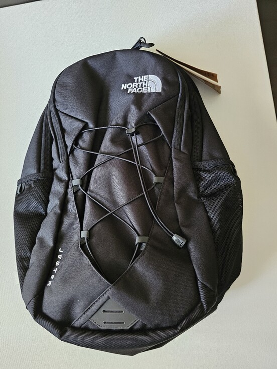 The North Face Other - The North Face Black Jester-style Men's Backpack with Front Bungee